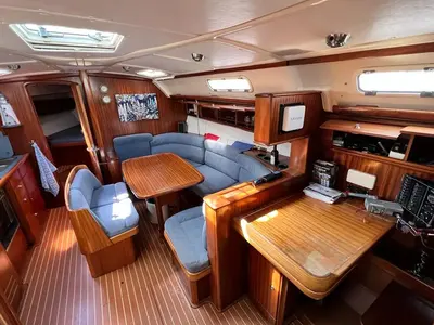 Salon of Meropi, a Bavaria 41 sailboat at Gouvia, Greece
