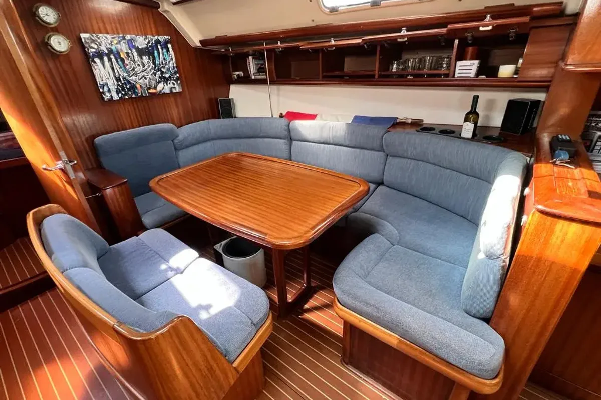 Salon of Meropi, a Bavaria 41 sailboat at Gouvia, Greece