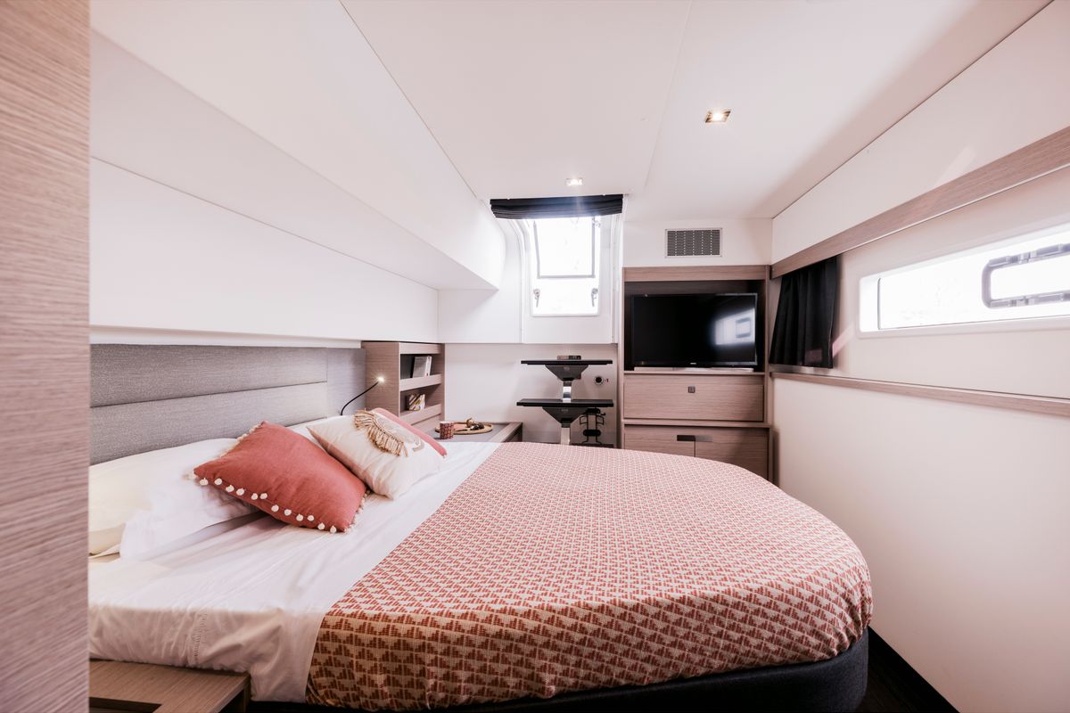 Cabin on Dédé, a Fountaine Pajot Aura 51 catamaran at Hyères, France
