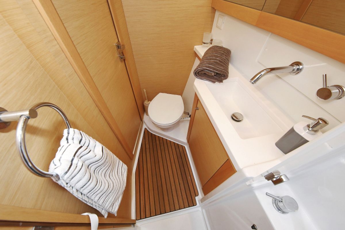 Head on Mantra, a Lagoon 450 F catamaran at Pirovac, Croatia