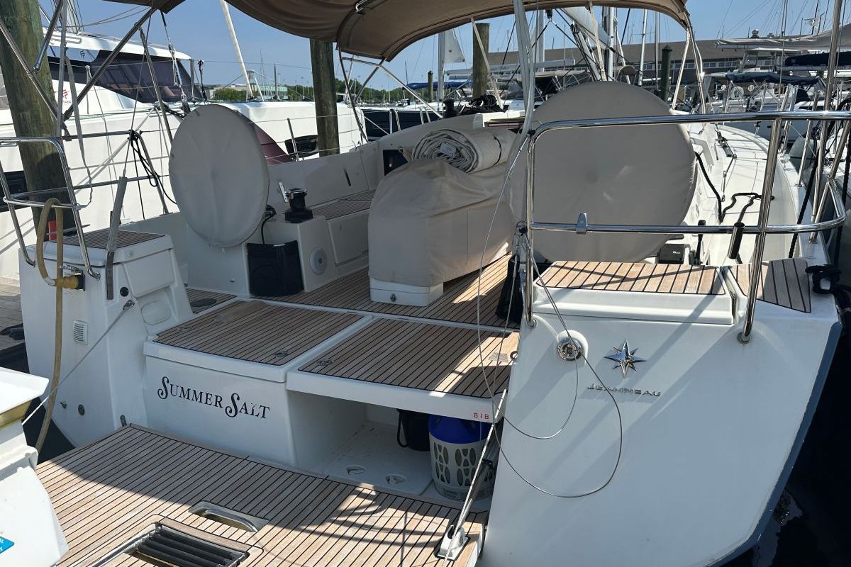 Exterior view of Summer Salt, a Jeanneau Sun Odyssey 440 sailboat at Chesapeake, United States