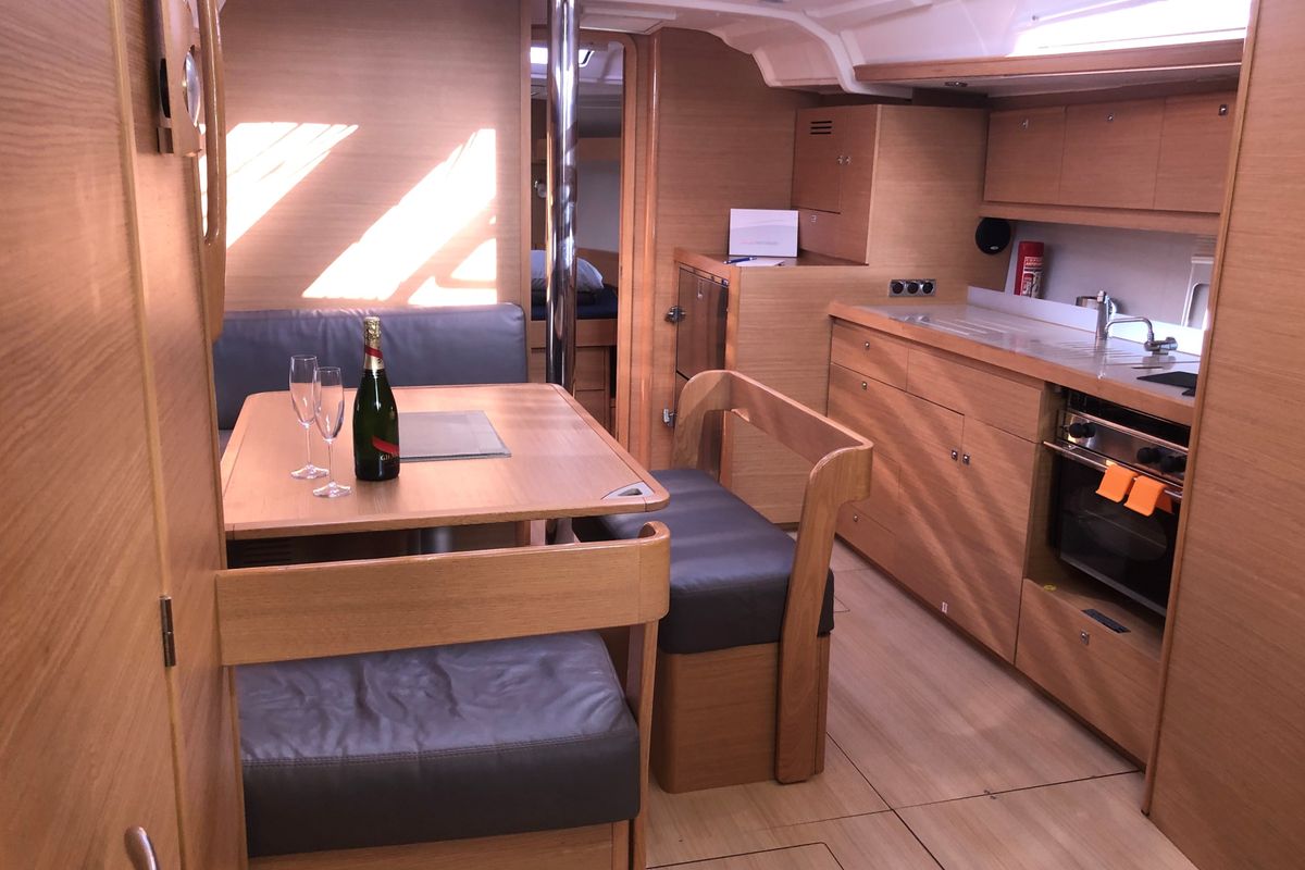Salon of Billywig, a Dufour 430 sailboat at Olbia, Italy