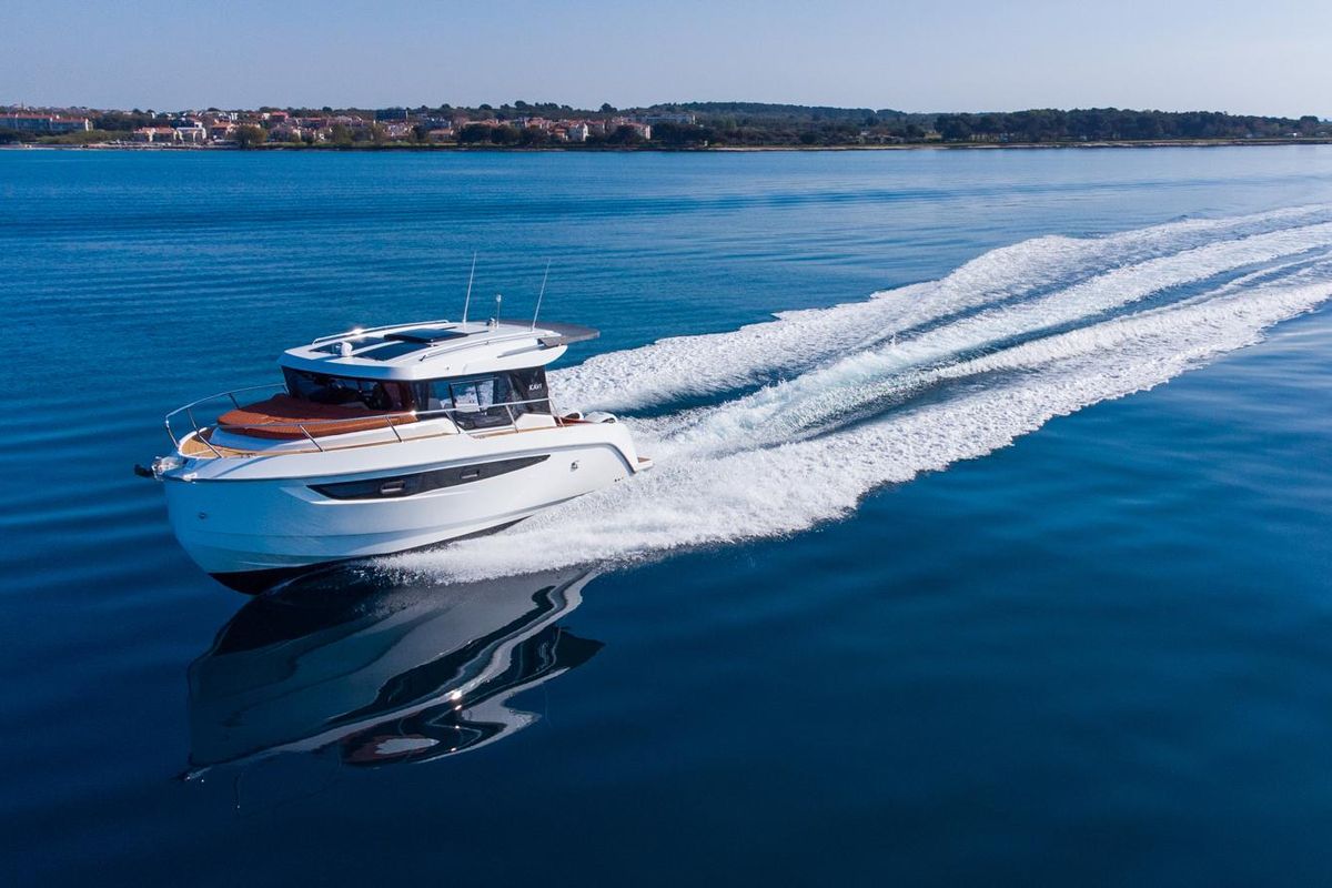 Exterior view of Kavi, a Kavi Yacht Kavi 9 motorboat at Grad Pula, Croatia