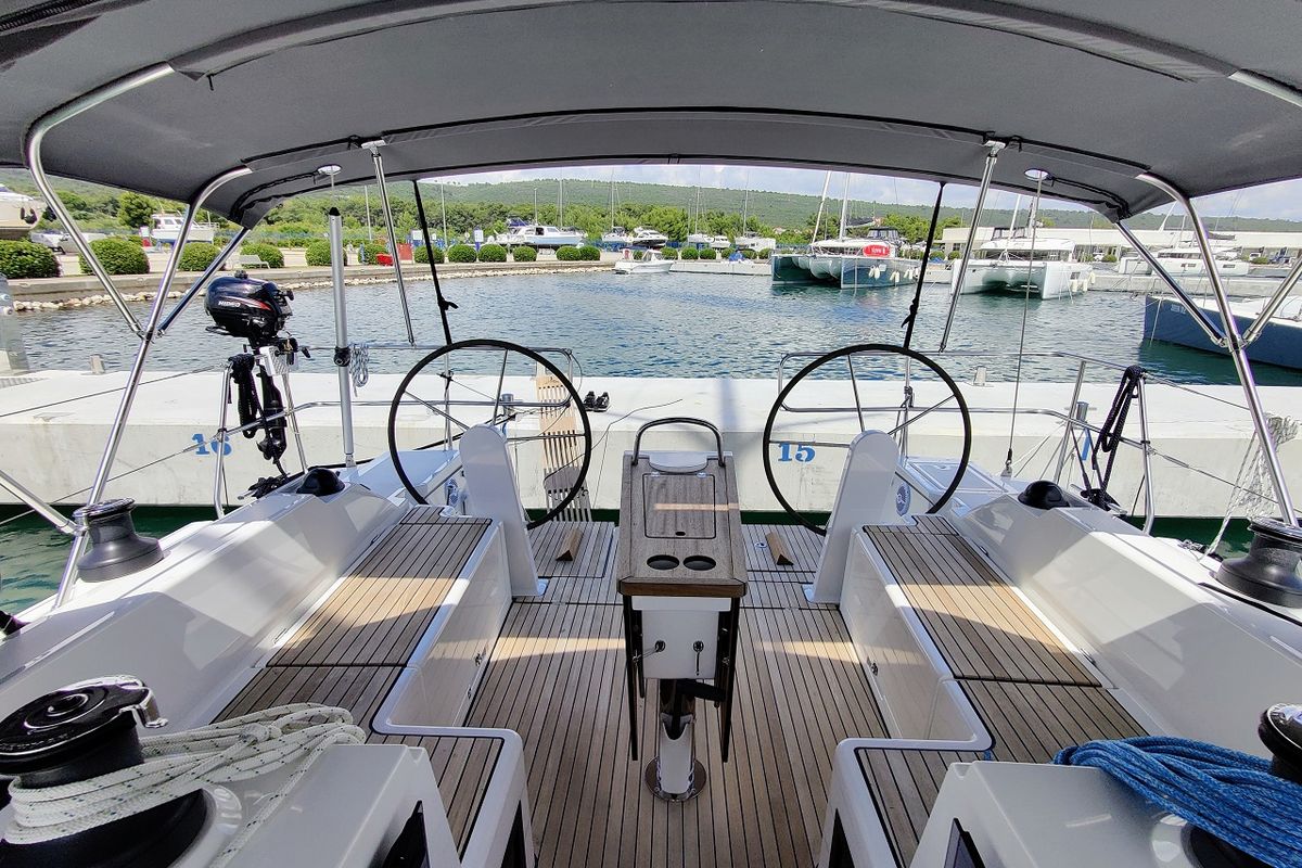 Cockpit of Relax, a Bavaria C42 sailboat at Općina Sukošan, Croatia