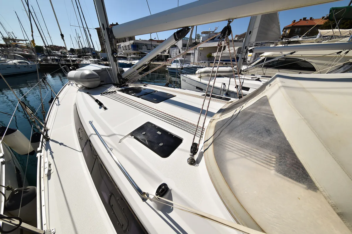 Head on Chill Bill, a Bavaria Cruiser 41 sailboat at Zadar, Croatia