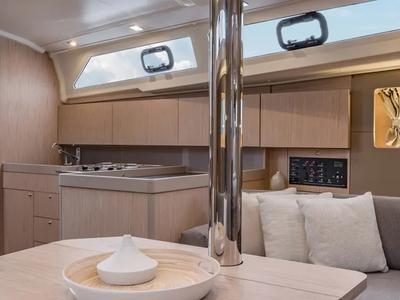 Galley of Sunsail 41.1 Classic, a Beneteau Oceanis 411 sailboat at Procida, Italy