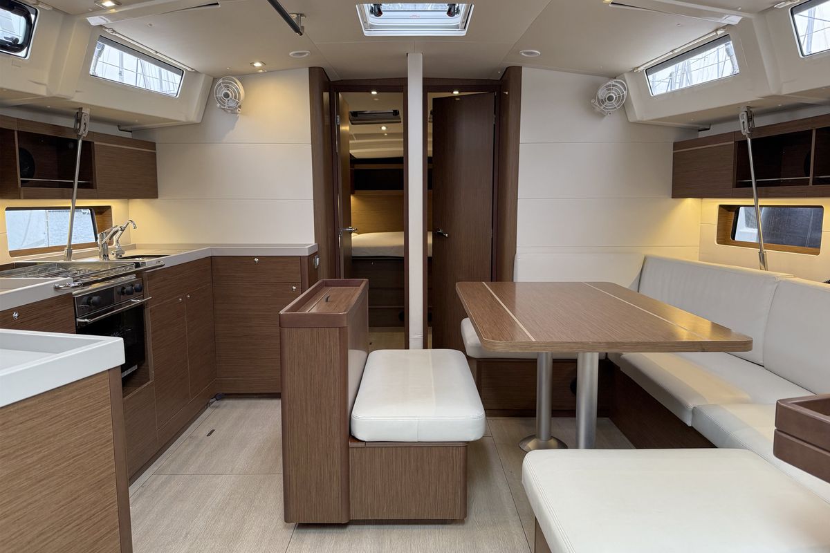 Salon of Momo, a Beneteau Oceanis 46.1 sailboat at Grad Pula, Croatia