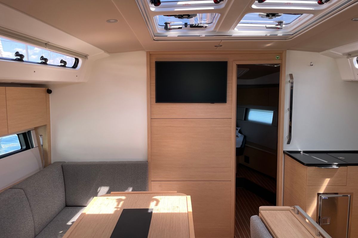 Salon of Rubi, a Hanse Yachts Hanse 460 sailboat at Grad Šibenik, Croatia