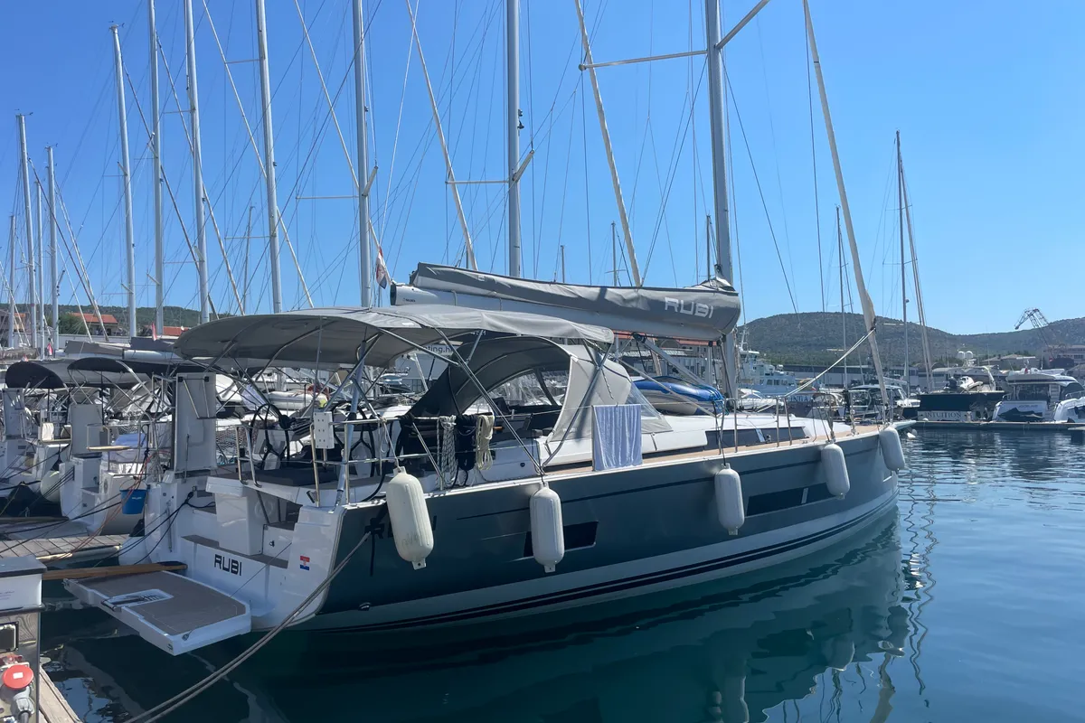 Exterior view of Rubi, a Hanse Yachts Hanse 460 sailboat at Grad Šibenik, Croatia