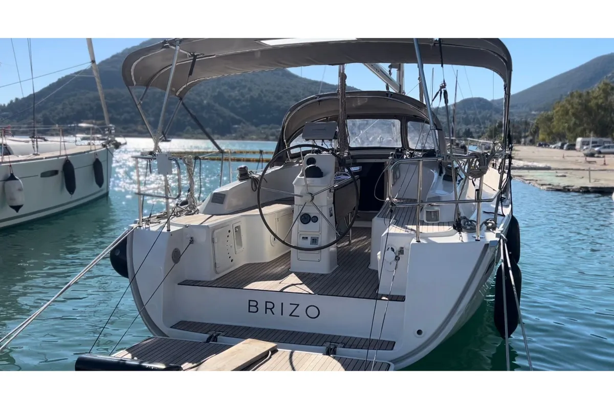 Exterior view of BRIZO, a Bavaria 33 Cruiser sailboat at Municipal Unit of Ellomenos, Greece