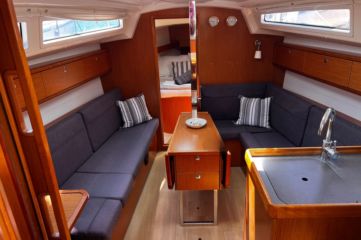 Salon of BRIZO, a Bavaria 33 Cruiser sailboat at Municipal Unit of Ellomenos, Greece