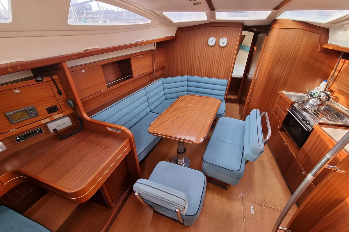 Salon of Madera, a Delphia Yachts Delphia 40.3 sailboat at Gdańsk, Poland