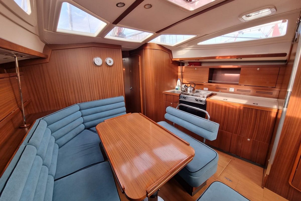 Salon of Madera, a Delphia Yachts Delphia 40.3 sailboat at Gdańsk, Poland