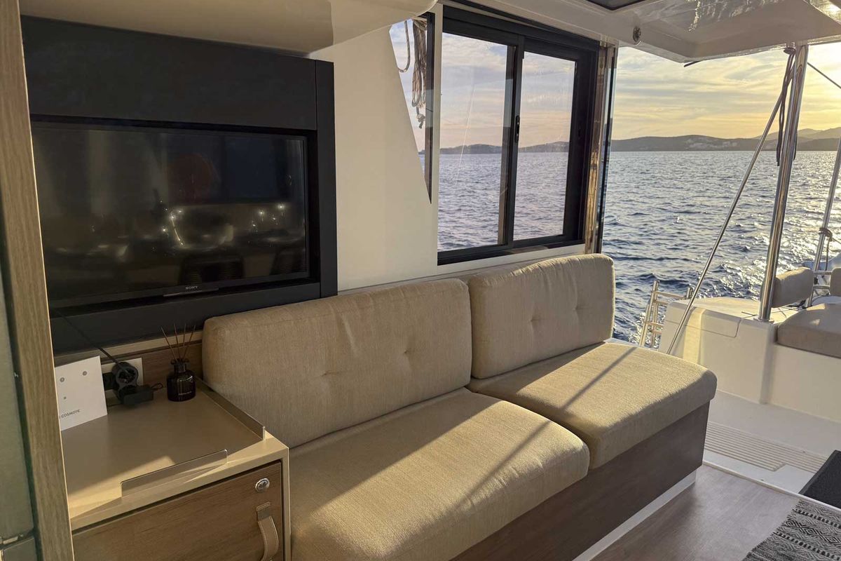 Salon of Jeux D'Hiver, a Bali 4.2 catamaran at Lavreotiki Municipal Unit, Greece