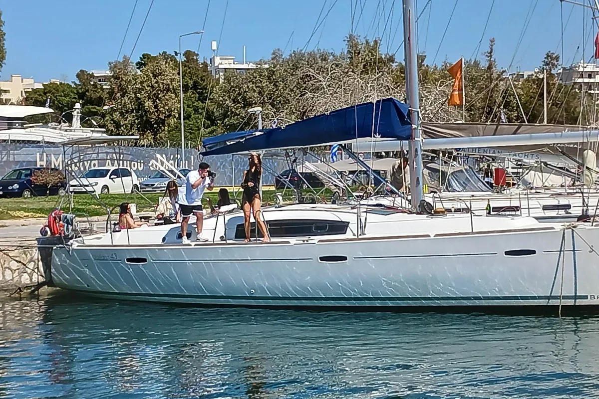 Exterior view of Sifnos 43.1, a Beneteau Oceanis 43 sailboat at Marina Delta Kallithea, Greece
