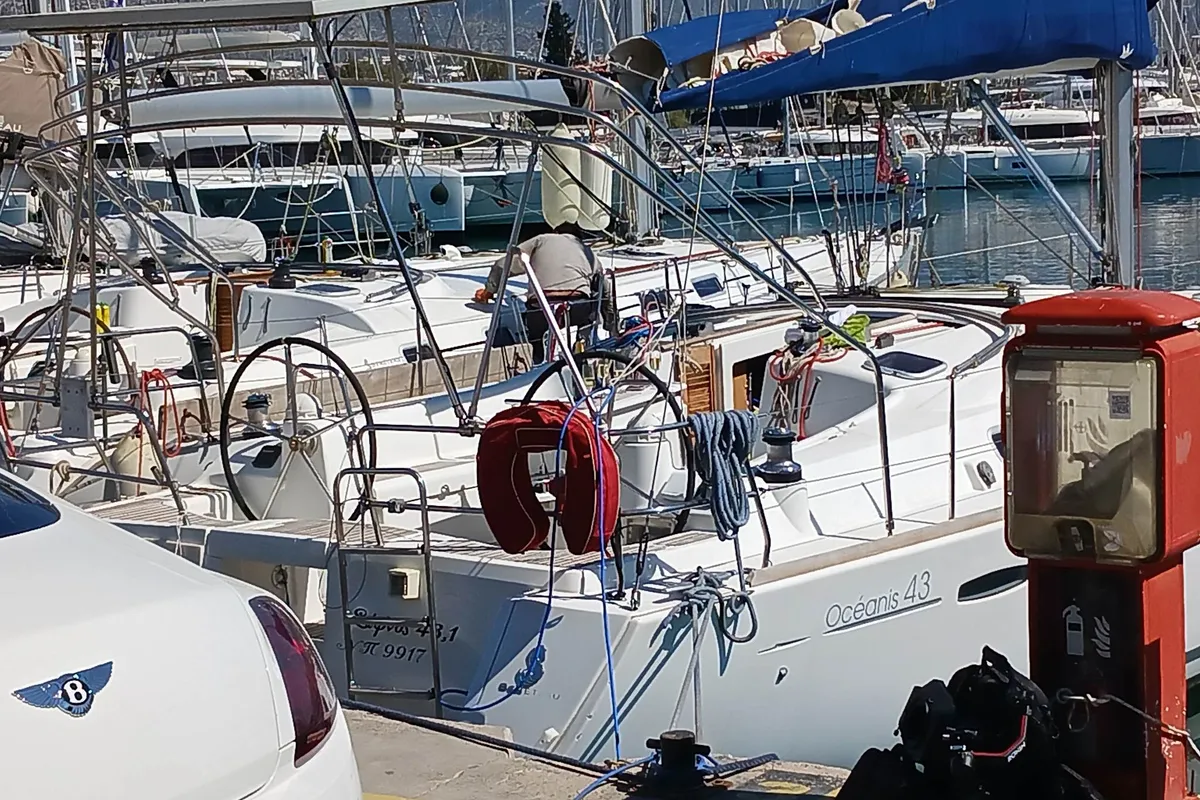 Exterior view of Sifnos 43.1, a Beneteau Oceanis 43 sailboat at Marina Delta Kallithea, Greece