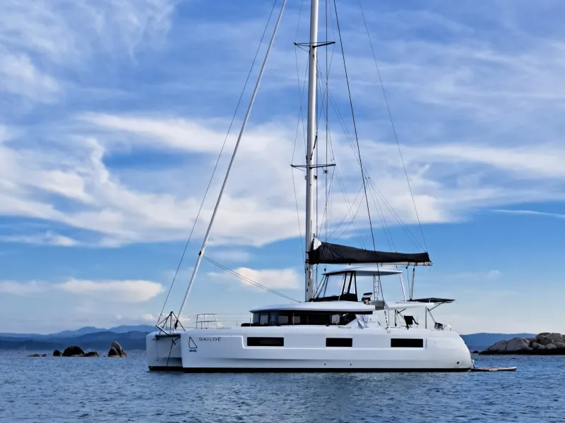 Divan, a Lagoon Lagoon 46 catamaran at Pianottoli-Caldarello, France