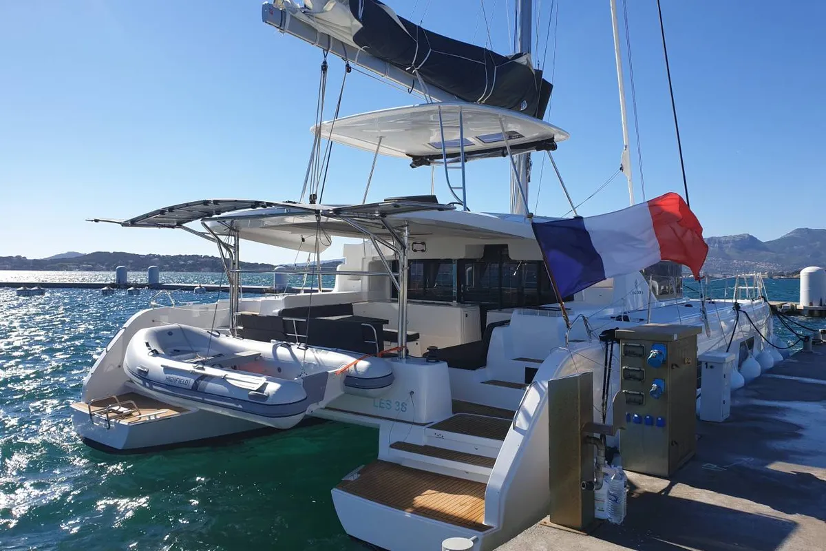 Divan, a Lagoon Lagoon 46 catamaran at Pianottoli-Caldarello, France