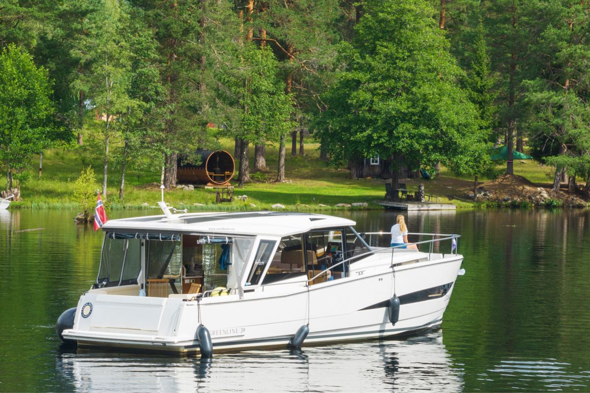 Exterior view of Kviteseid, a Greenline 39 motorboat at Porsgrunn, Norway