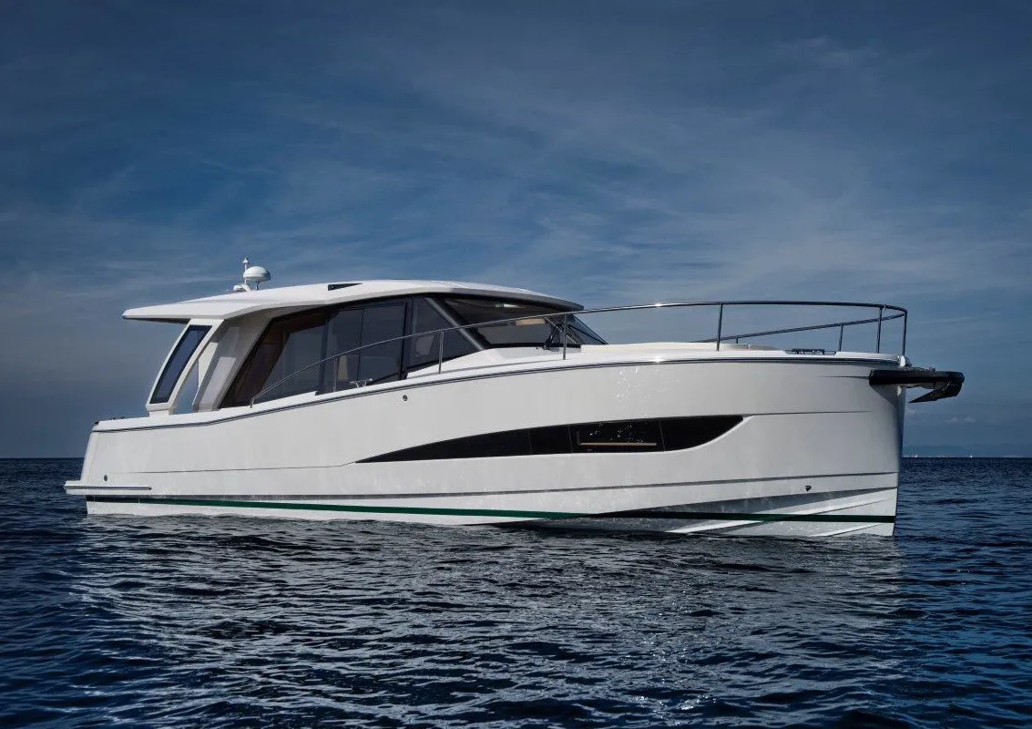 Exterior view of Kviteseid, a Greenline 39 motorboat at Porsgrunn, Norway