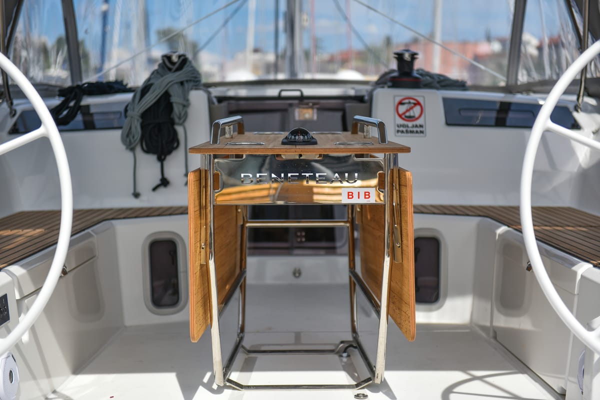 Deck of Eylin, a Beneteau Oceanis 40.1 sailboat at Zadar, Croatia