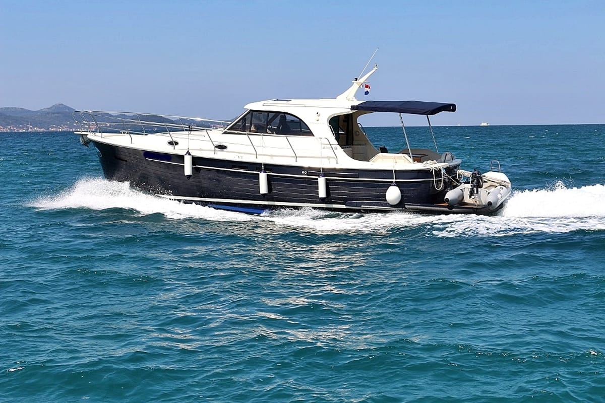 Exterior view of Roberta, a SAS - Vektor Adriana 44 yacht at Općina Sukošan, Croatia