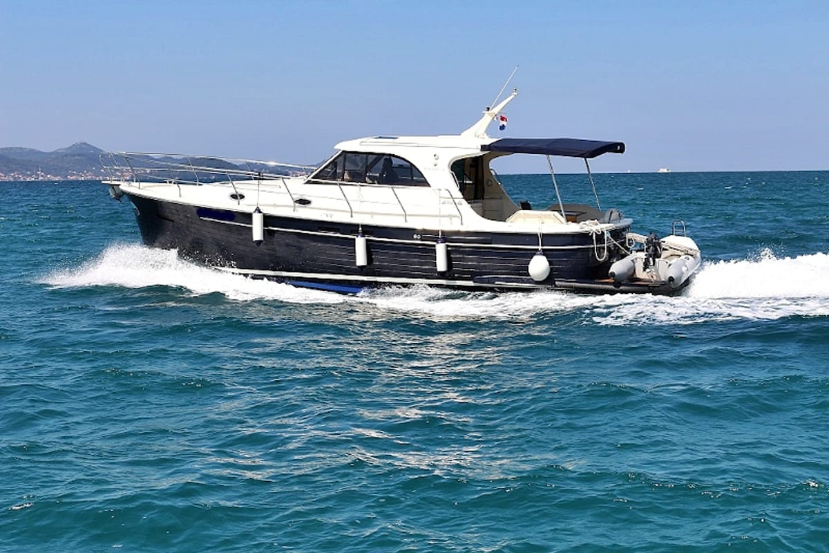Exterior view of Roberta, a SAS - Vektor Adriana 44 yacht at Općina Sukošan, Croatia