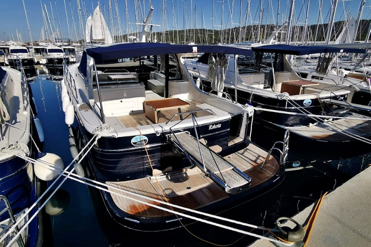 Exterior view of Roberta, a SAS - Vektor Adriana 44 yacht at Općina Sukošan, Croatia