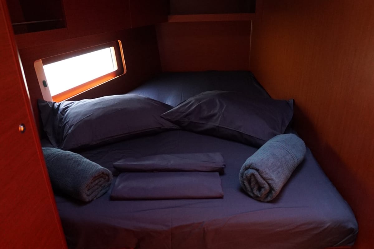 Cabin on Kismee, a Beneteau Oceanis 46.1 sailboat at Ibiza, Spain