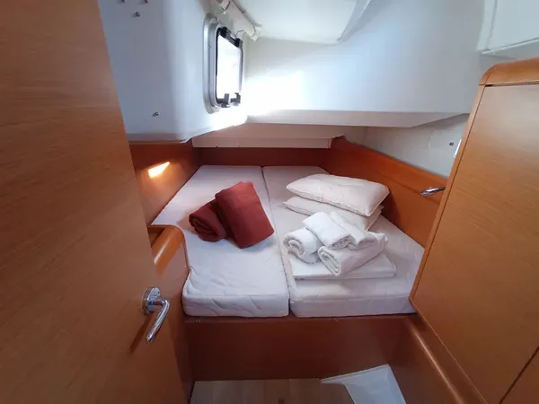 BLUE SWAN, a Jeanneau Sun Odyssey 439 sailboat at Municipal Unit of Lefkada, Greece