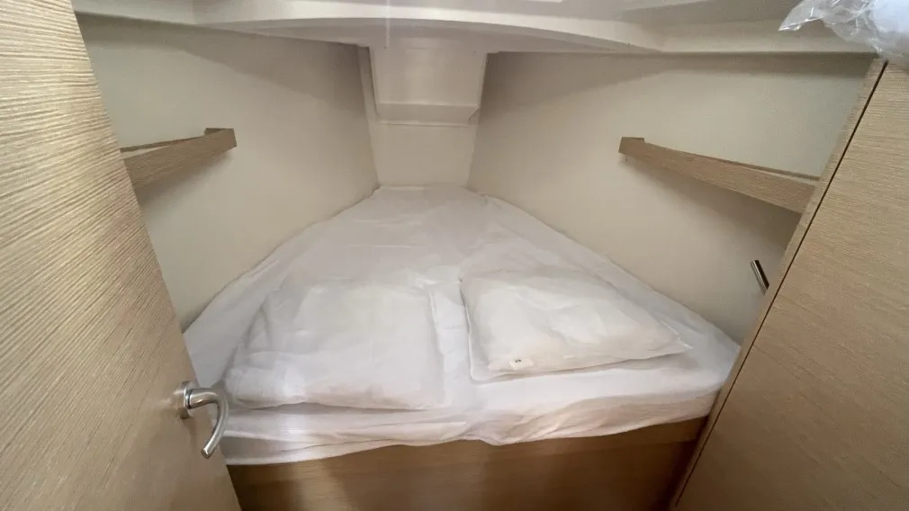 Cabin on URSA, a Hanse Yachts Hanse 348 sailboat at Cogolin, France