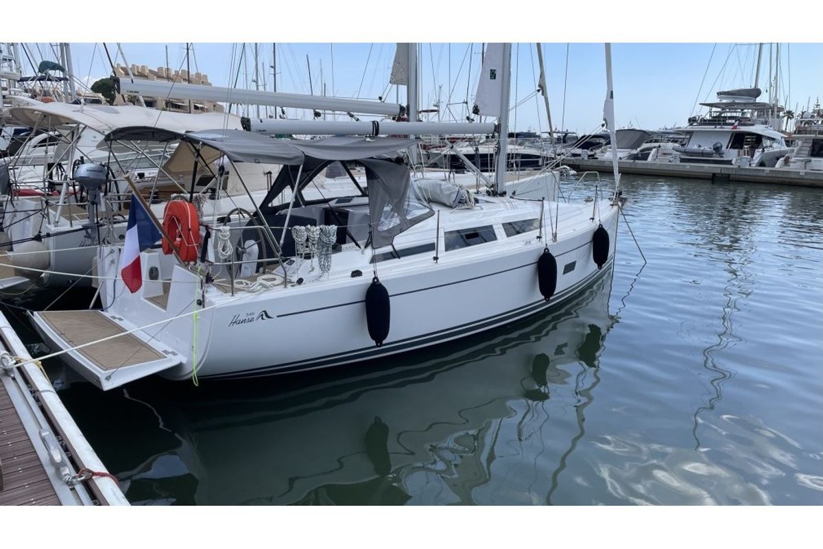 Exterior view of URSA, a Hanse Yachts Hanse 348 sailboat at Cogolin, France