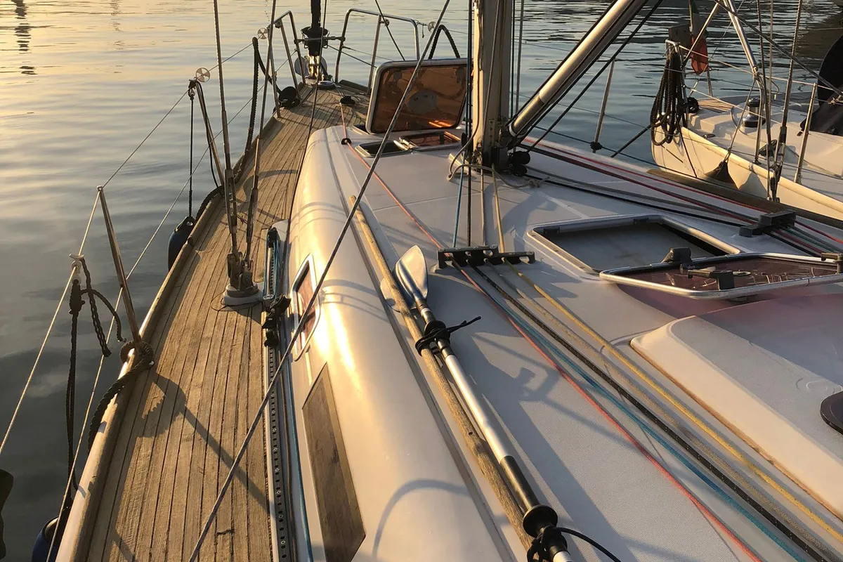 Cabin 2, a Dufour Dufour 40 sailboat at Capo d'Orlando, Italy