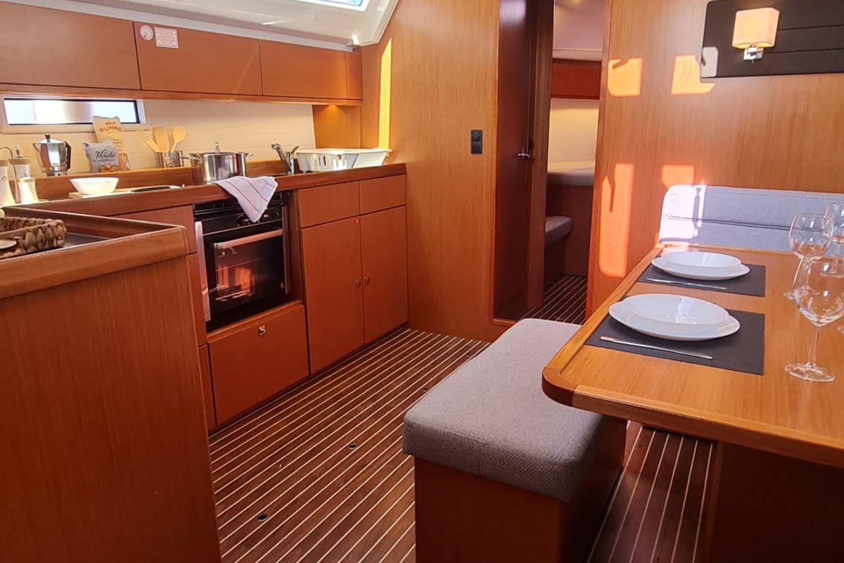 Salon of Baaria, a Bavaria 46 Cruiser sailboat at Palermo, Italy