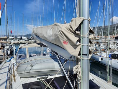 Galley of Vivo, a Dufour 430 GL sailboat at Grad Kaštela, Croatia