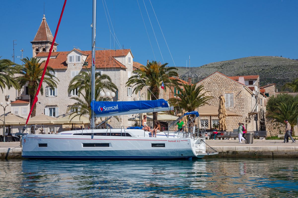 Exterior view of Sunsail 42 Classic, a Beneteau Oceanis 40.1 sailboat at Dubrovnik, Croatia
