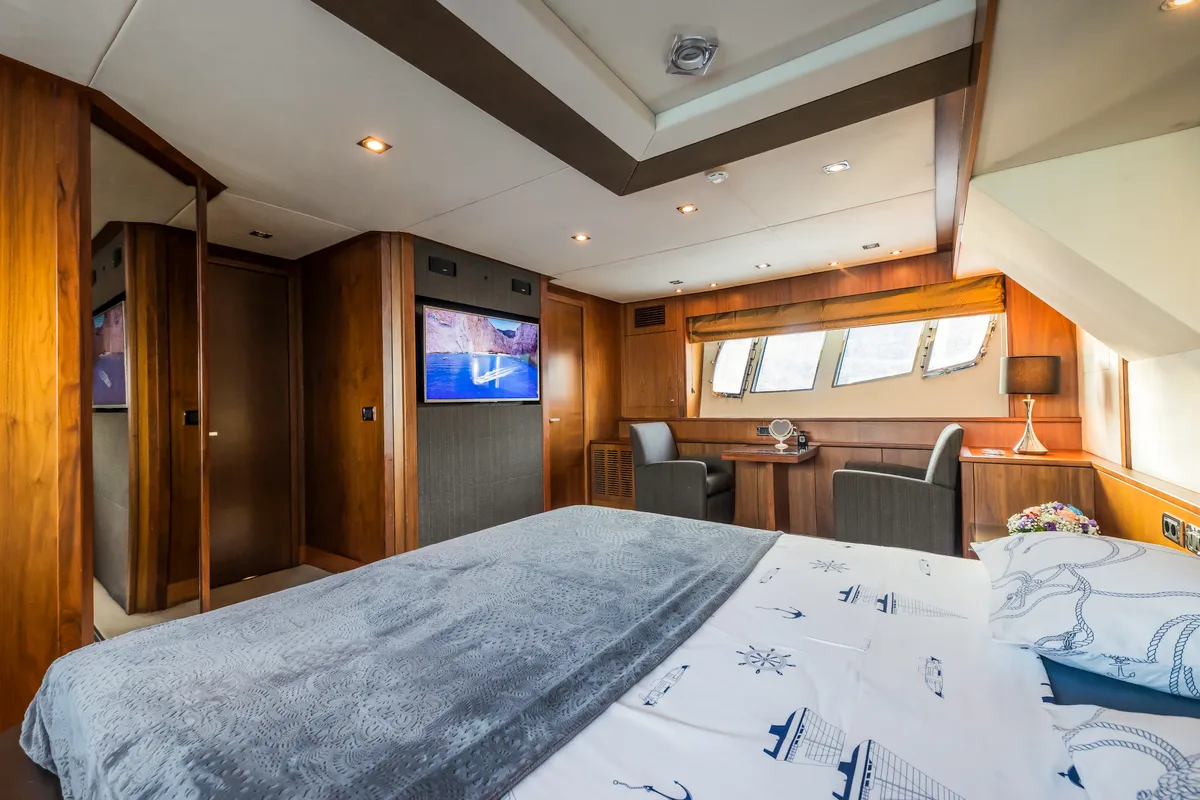 Cabin on The Best Way, a Sunseeker Yacht 86 yacht at Dubrovnik, Croatia