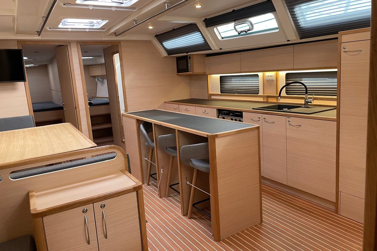 Galley of Six on the Sea, a D&D Kufner 54 Exclusive sailboat at Salerno, Italy