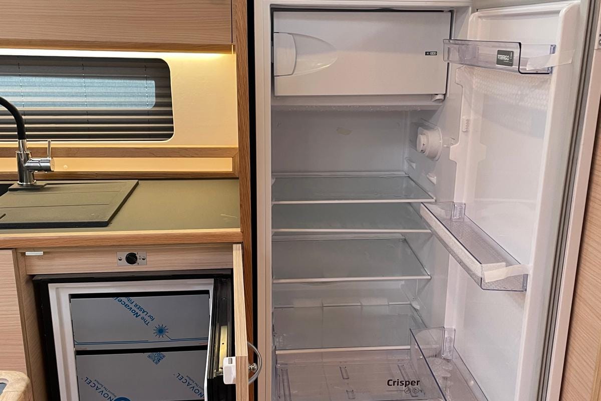 Galley of Six on the Sea, a D&D Kufner 54 Exclusive sailboat at Salerno, Italy