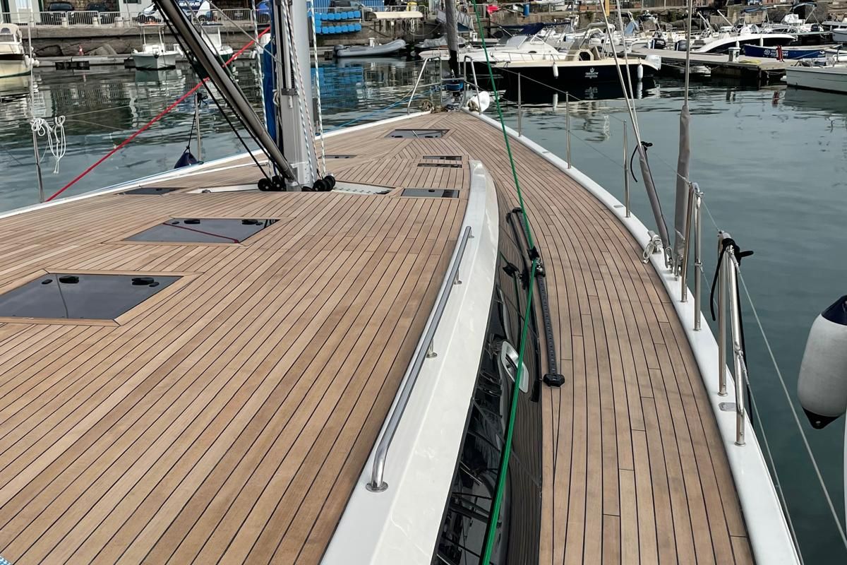 Deck of Six on the Sea, a D&D Kufner 54 Exclusive sailboat at Salerno, Italy