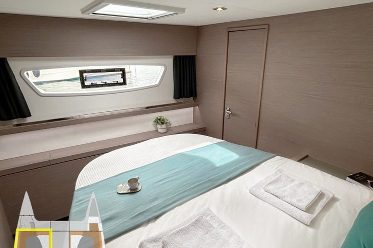 Cabin on Smart Way, a Fountaine Pajot Tanna 47 catamaran at Marmaris, Turkey