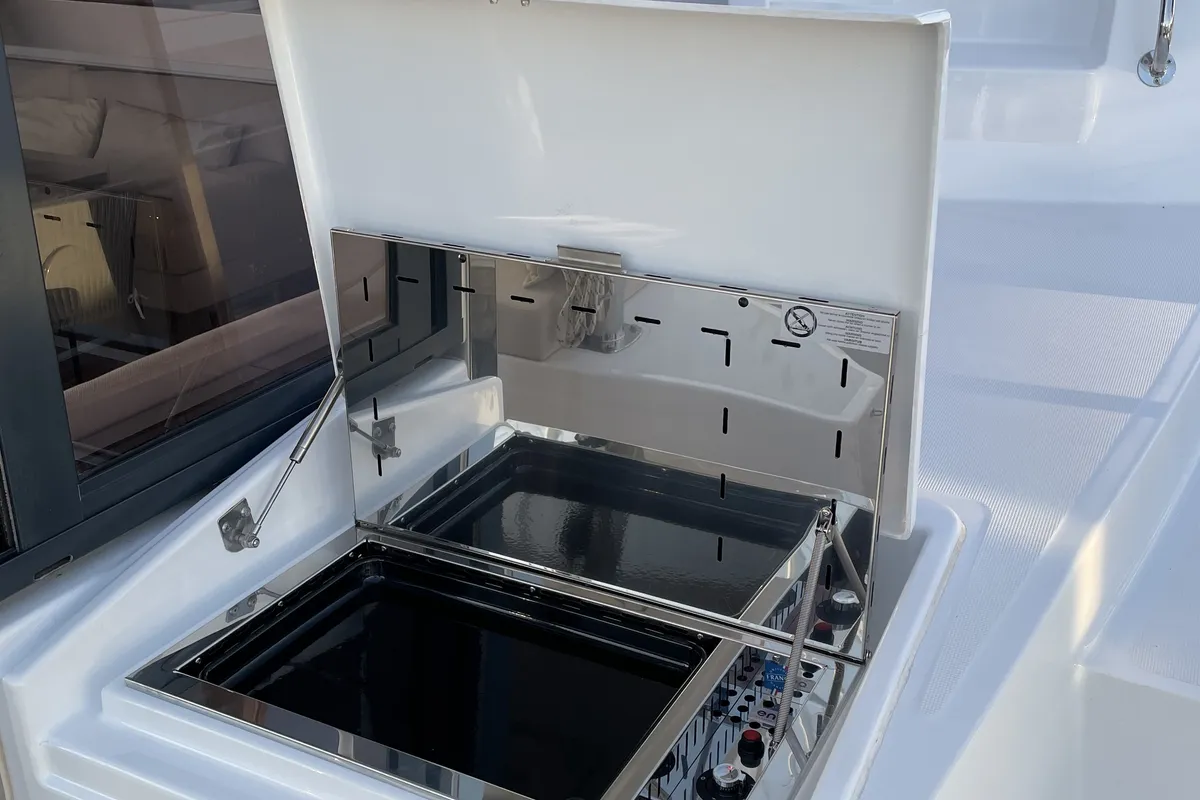 Thetis, a Bali 4.4 catamaran at Općina Rogoznica, Croatia