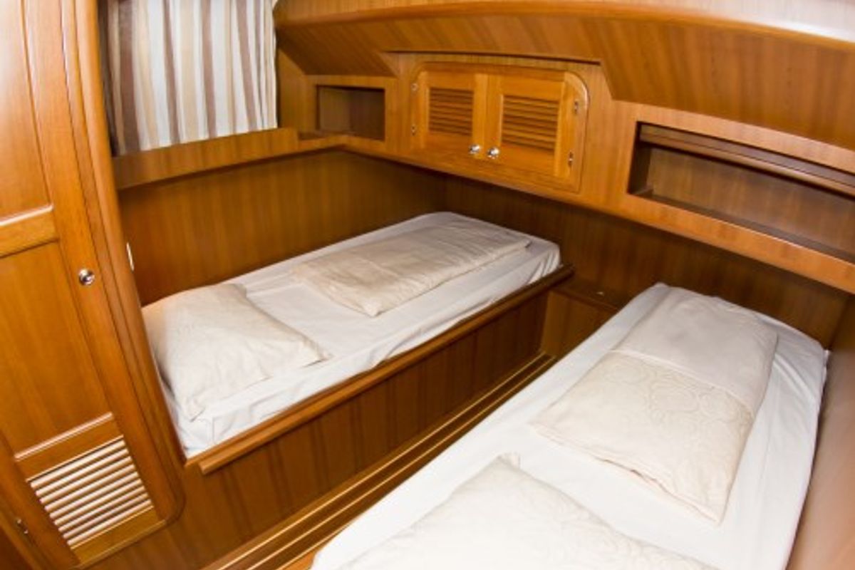 Cabin on Anna Sophie, a Adagio Yachts Adagio Europa 51.5 motorboat at Primošten, Croatia