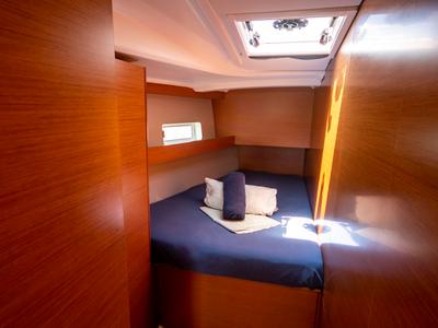 Cabin on Little Mia, a Jeanneau Sun Odyssey 490 sailboat at Elephant Butte Estates, United States