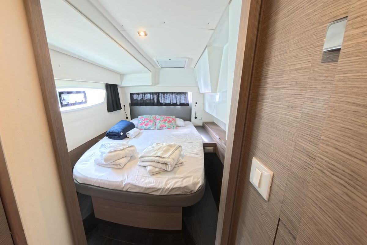Cabin on Parrot Ice, a Fountaine Pajot Saona 47 catamaran at Road Town, British Virgin Islands