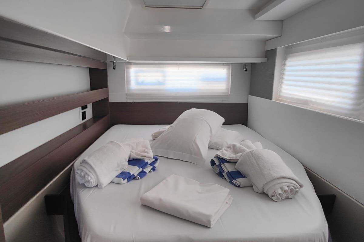 Cabin on Nicot, a Leopard 42 catamaran at Procida, Italy