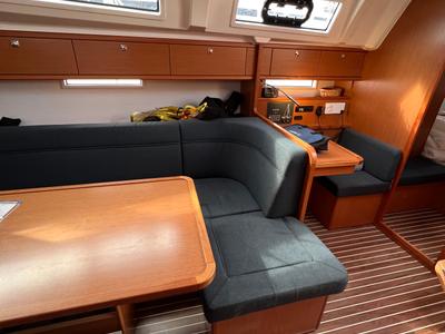Salon of Twelve, a Bavaria C38 sailboat at Fisksätra, Sweden