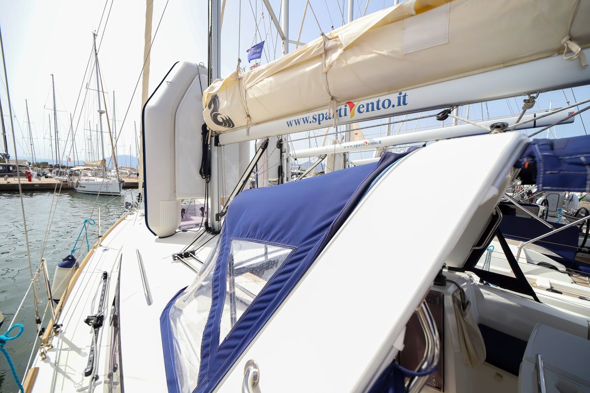Deck of Il Moro di Lamezia - Standard line, a Beneteau Oceanis 35.1 sailboat at Olbia, Italy