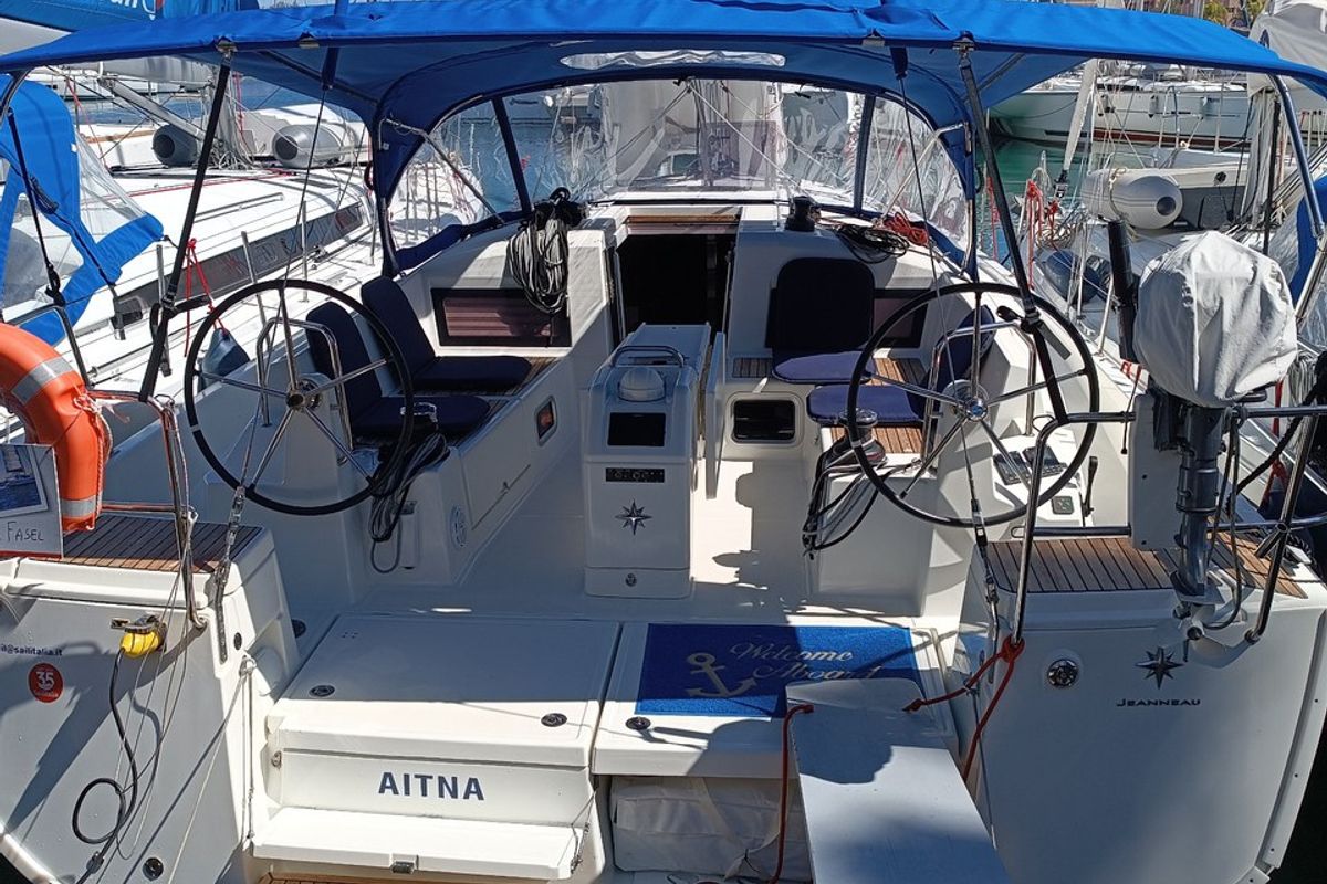Cockpit of Aitna, a Jeanneau Sun Odyssey 440 sailboat at Tonnarella, Italy
