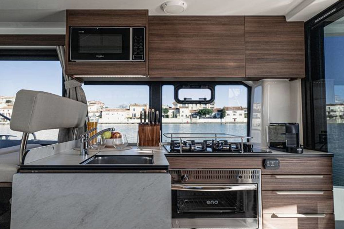Galley of Liberty - Luxury 8, a Cygnet Liberty motorboat at Guipry-Messac, France